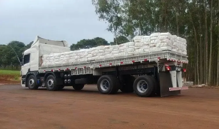 Caminhões arqueados: quem é responsável por essas modificações?