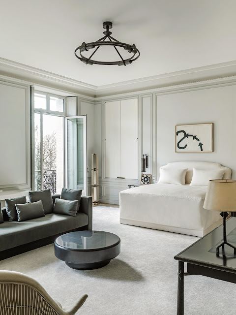 Luxurious palatial Paris apartment renovation by Joseph Dirand on Montaigne Avenue