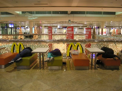 sleepingMCD 9 Unusual Places to Sleep in Airports