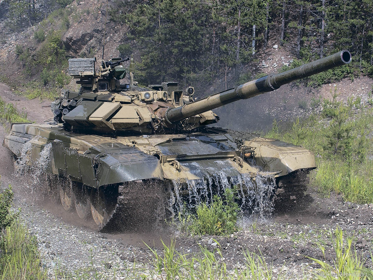 T-90 Tank: Powerful Military Vehicle in Action