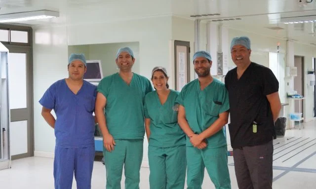 Equipo de urólogos del Hospital Base San José Osorno.