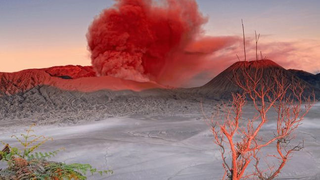 6. Mount Bromo, East Java, Indonesia - Top 10 Enigmatic Places