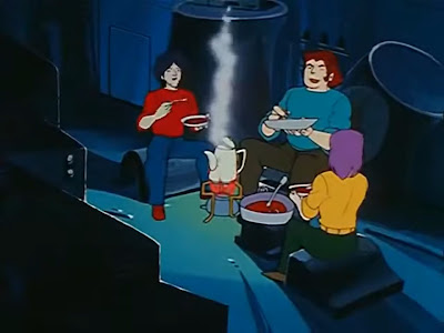 The Zentradi spies enjoy one last meal on the Macross before returning to the fleet.