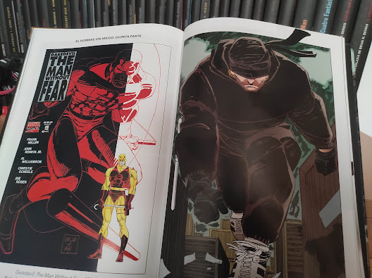 Daredevil con su traje negro en el cómic