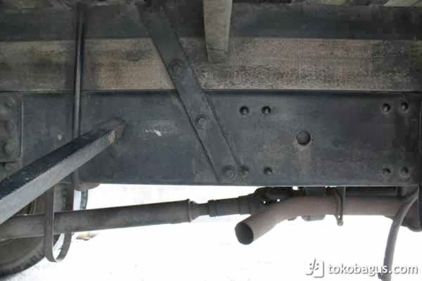  Truck  Box Mitsubishi 100 Ps Ban  Dobel  1992 Truck  Bekas 