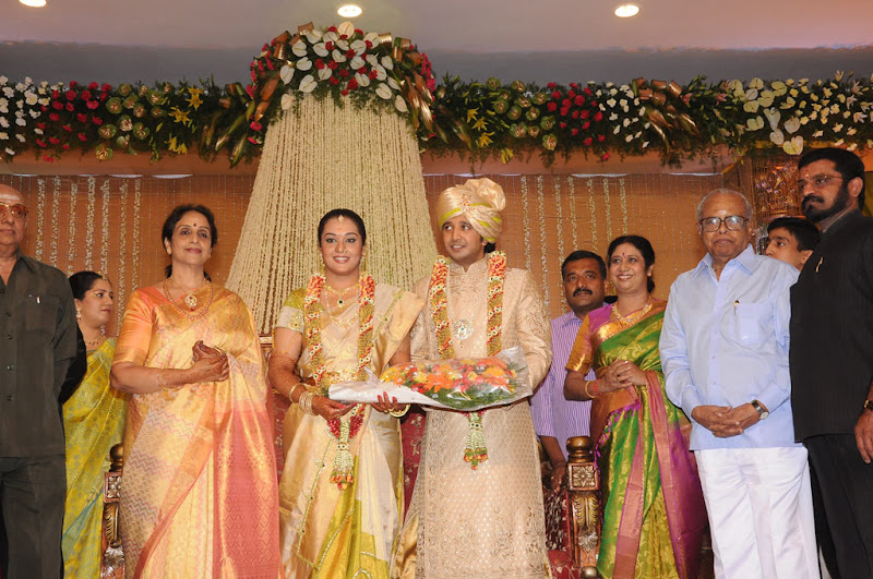 Actor Dushyanth Wedding Reception Gallery show stills