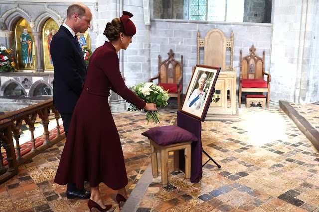 Kate Middleton Looks Emotional as She Lays Flowers to Queen Elizabeth on First Anniversary of Monarch's Death.