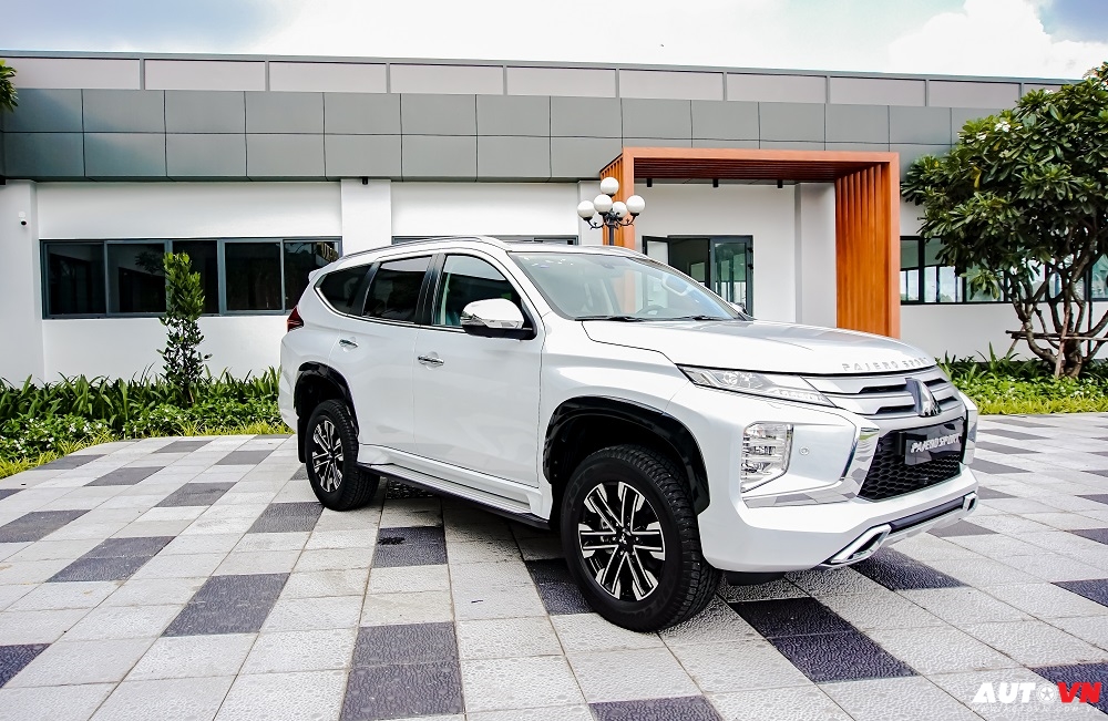 Mitsubishi Pajero Sport 2020