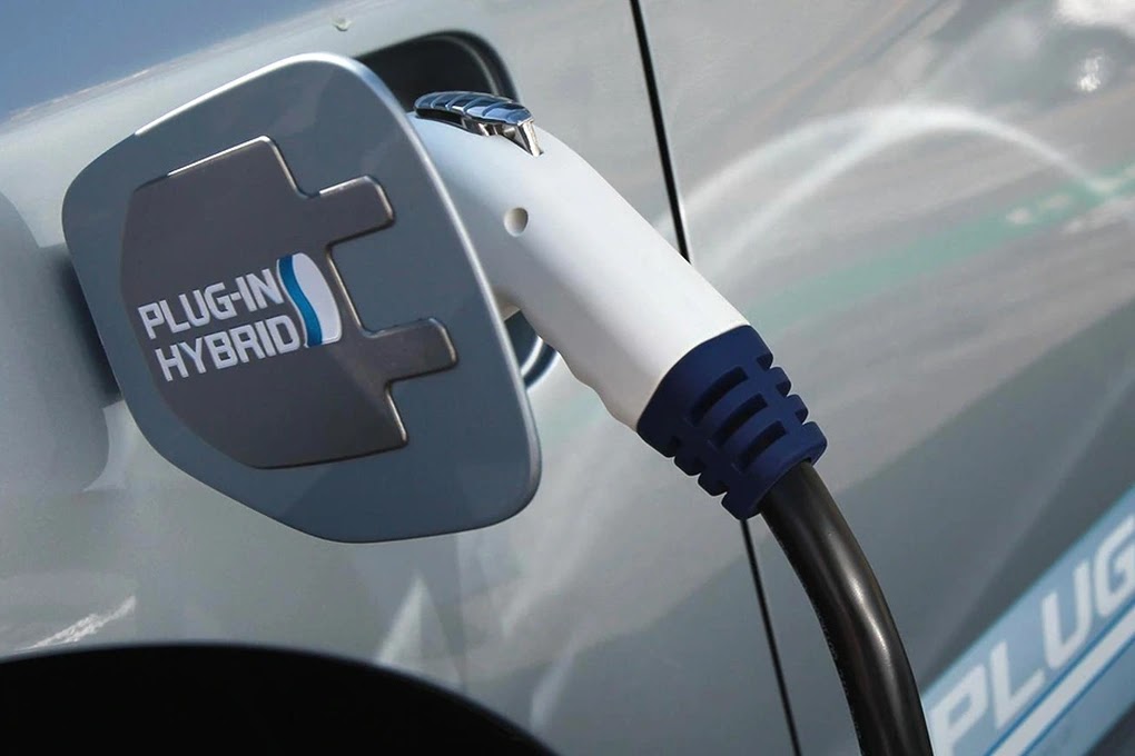 2024 Plugin hybrid vehicles tend to dominate pure electric vehicles in