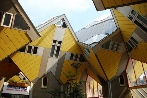 Rumah Kubik (Rotterdam, Belanda) 