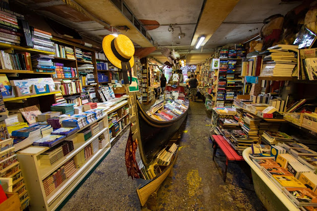 Libreria Acqua alta-Venezia