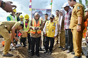 Peletakan Batu Pertama Oleh Bupati Bima, Pembangunan Sekaligus Renovasi Pasar Sila  Kecamatan Bolo Resmi Dimulai