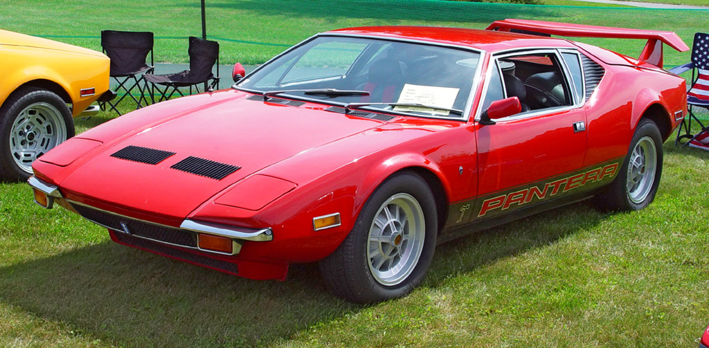  the 1971 DeTomaso Pantera GTS The gorgeous Italian body 