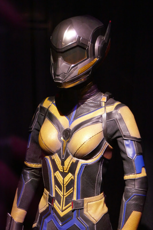 Wasp Quantumania suit