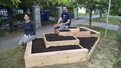 garden-beds-front-berm-1