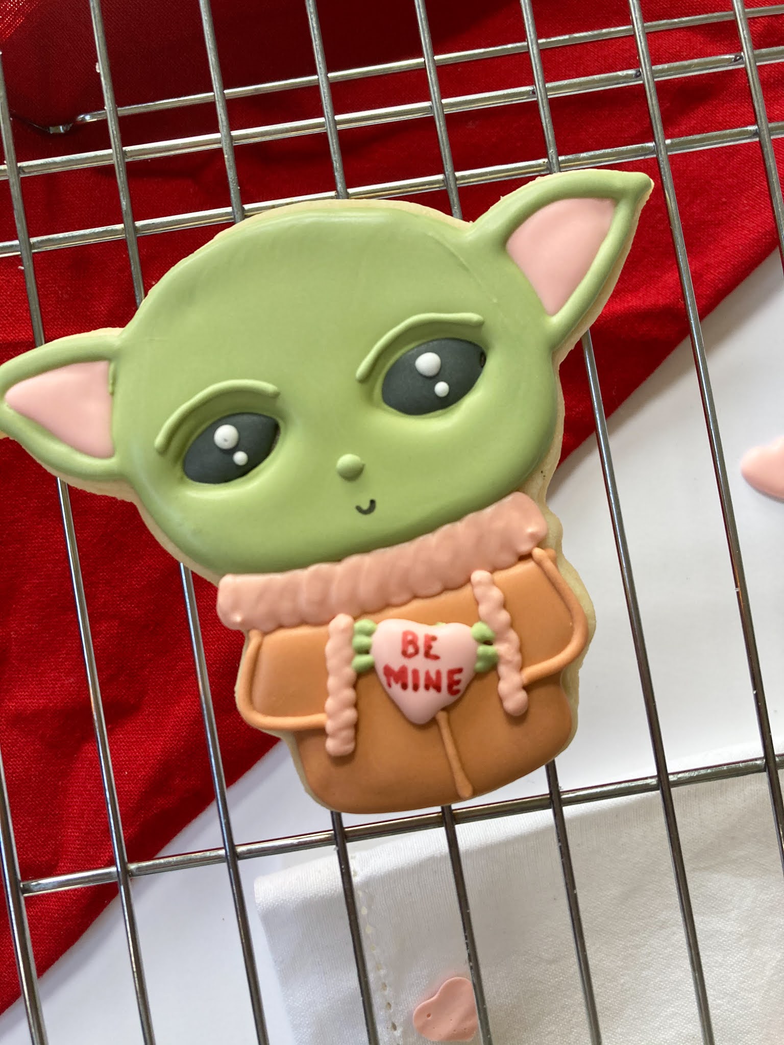 How to Decorate Baby Yoda Sugar Cookies