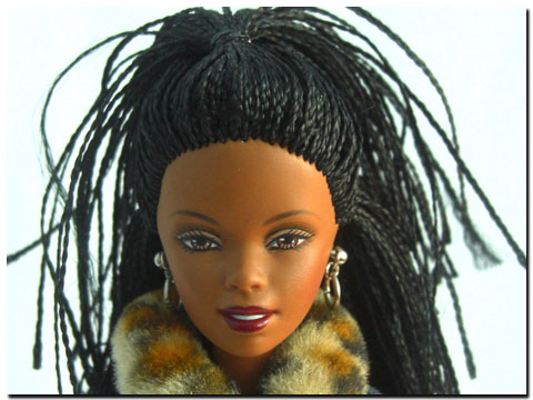 Kanubeea Hair Clip: Boneka Barbie Berkulit Hitam Dan 