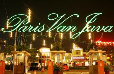  yang menjadi favorit turis lokal maupun asing Yuk, Wisata ke Paris Van Java Bandung