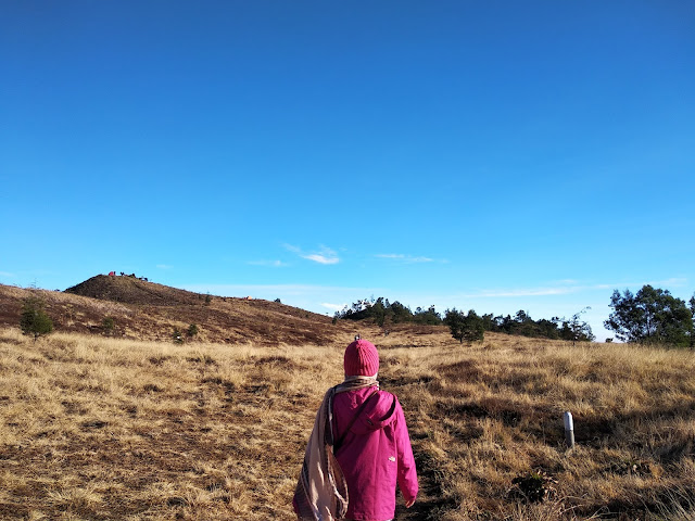 Pencapaian Titik Tinggi: Tadabbur Alam dengan Hiking Gunung1