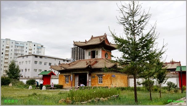 兴仁寺门外