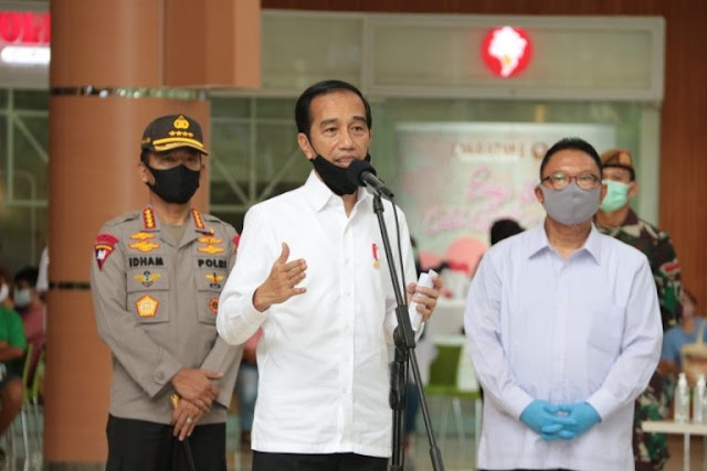 Idham Azis Damping Jokowi Cek Kesiapan Pelaksanaan Normal Baru di Summarecon Mall Bekasi