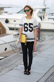 Pull & Bear number tee, side band pants, sporty chic look, football player top, t-shirt with number, Fashion and Cookies