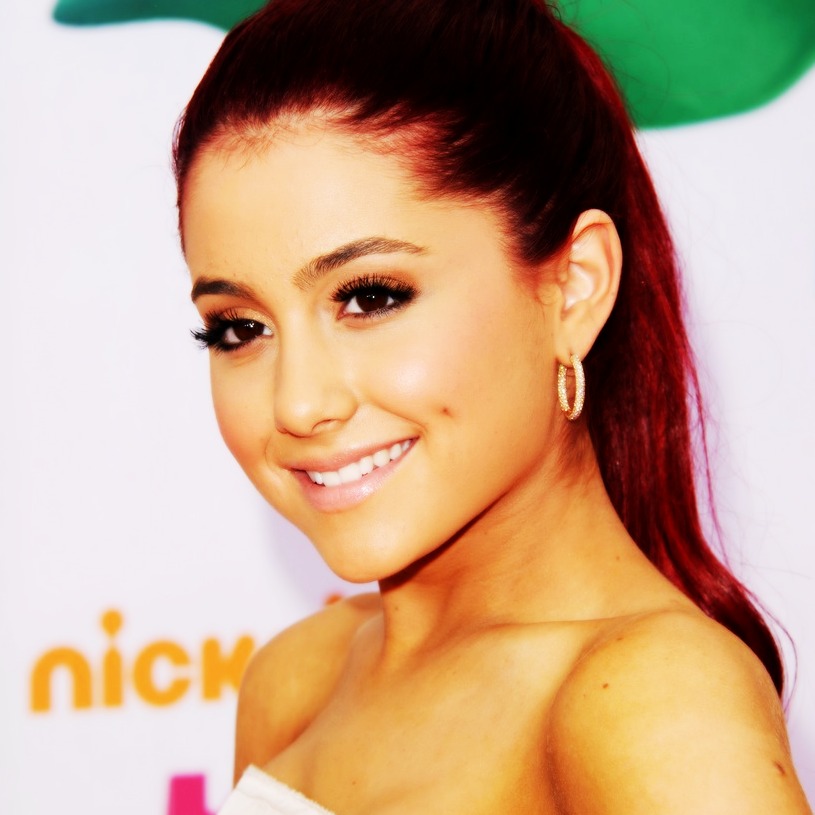 ariana grande icons by emily Posted by emily'hale at 0934
