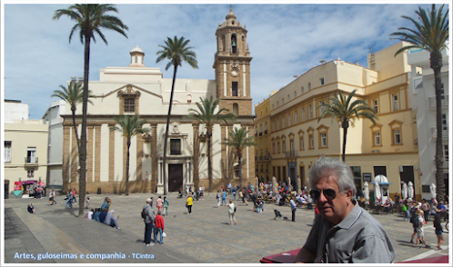 Sem guia; Europa; Espanha; Plaza de la Catedral; Igreja de Santiago Apóstolo;