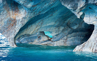 Мраморные пещеры в Патагонии