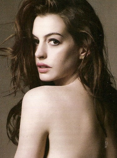 Rock a backless dress like Anne Hathaway