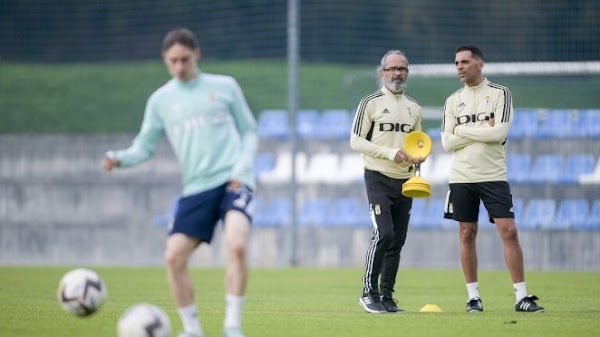 Cervera - Oviedo -: "El Málaga me parece que tiene una plantilla espectacular"