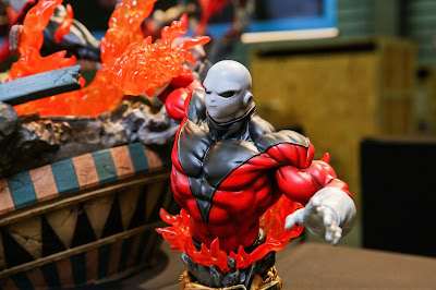 Figurama Collectors revela la primera resina de Dragon Ball Super - Goku VS Jiren Elite