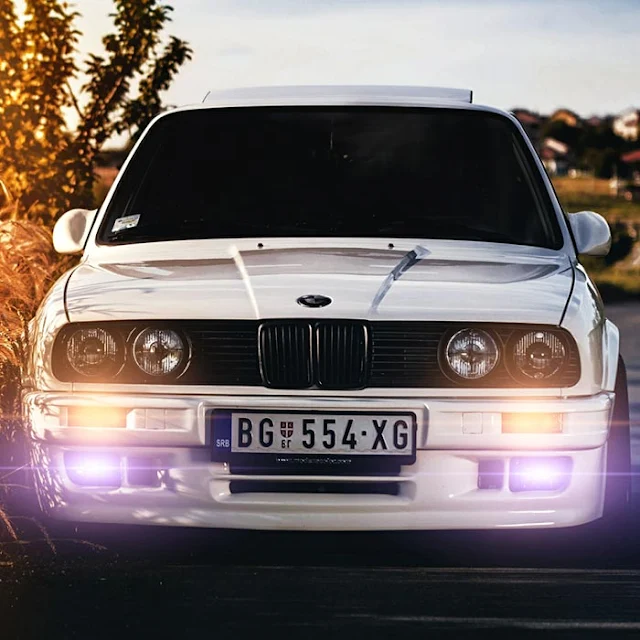 E30 Lights Wallpaper Engine