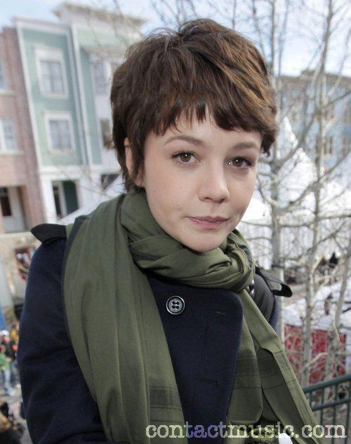Carey Mulligan is as cute as a button 