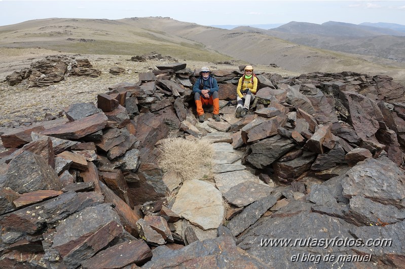 Cerros Trevelez - Granados - Peñón del Muerto I y II - Plaza de los Lobos