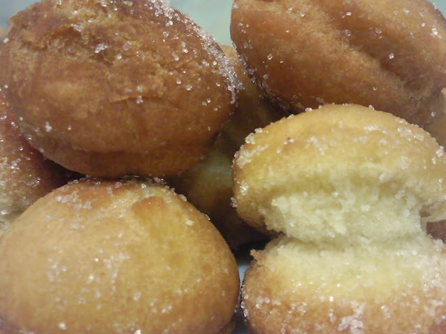 Bolitas de canela (bolas de rosquilla)