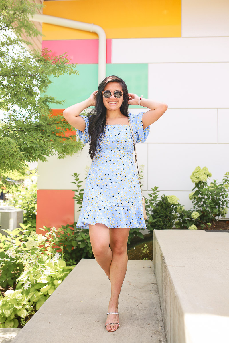 Puffed Sleeve daisy dress