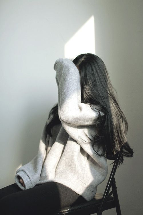 10+ Candid Instagram Poses: Master the Effortless 
