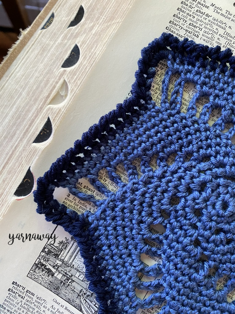 Bernat Misty Moss Stitch Crochet Lapghan Pattern