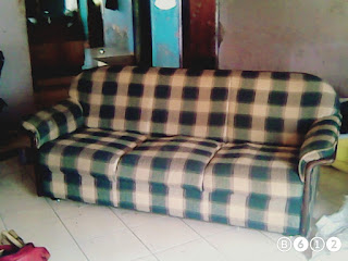 PLITUR KURSI  KAYU LEMARI MEJA SERVICE SOFA  KURSI  BANDUNG 