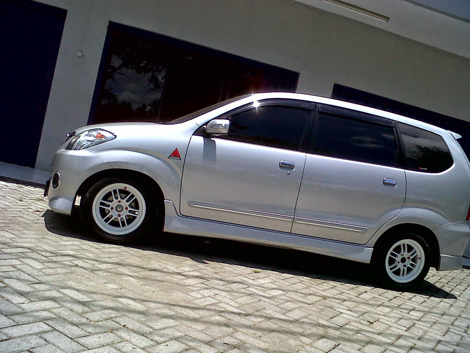 Koleksi Modifikasi Mobil Avanza Warna Grey Ragam Modifikasi