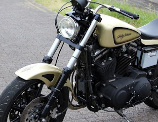 sportster 883 r custom cream color my 2003