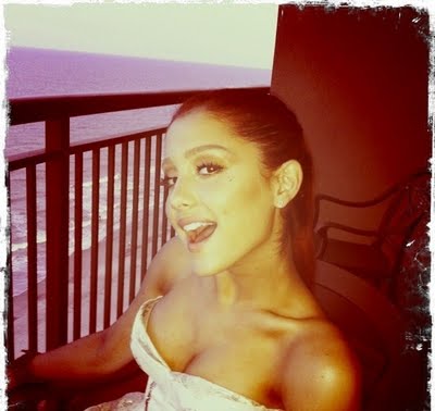 A Ariana Grande cleavage and boobs post Chek out past posts by clicking on