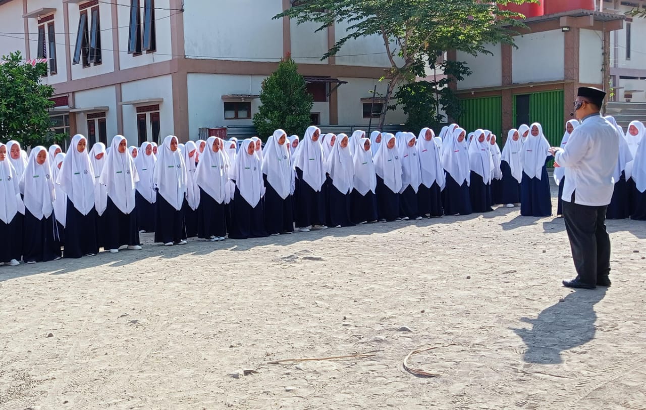 Apel pagi