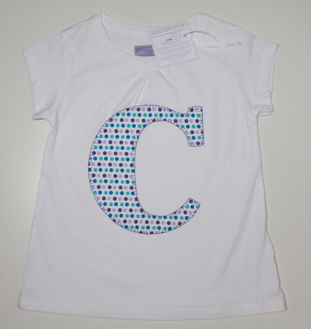 camiseta personalizada con iniciales