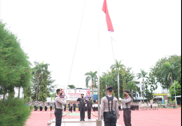 Kapolres Karimun Pimpin Upacara Memperingati Hari Pahlawan ke-77