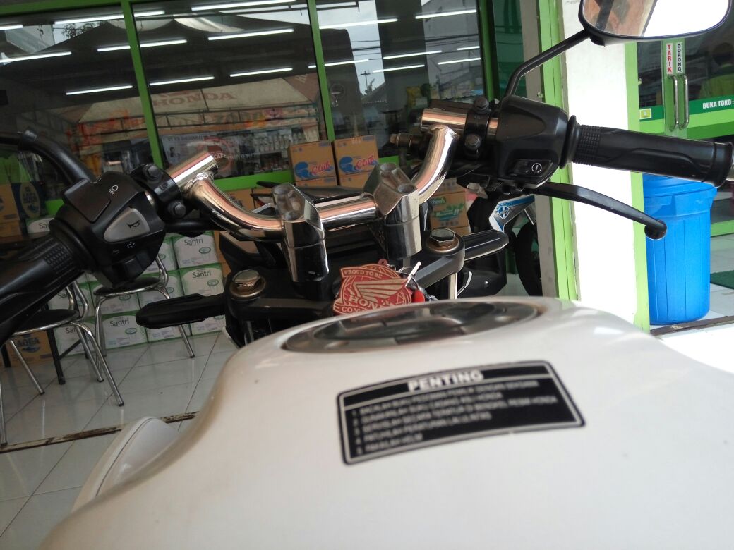 MODIFIKASI STANG MOTOR CB150R VERSI KCS KOMUNITAS CB150R SURABAYA