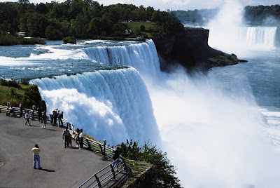 niagara falls water