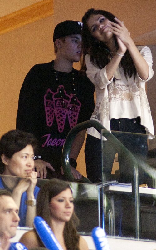 justin bieber and selena gomez 2011 june. Justin Bieber amp; Selena Gomez: