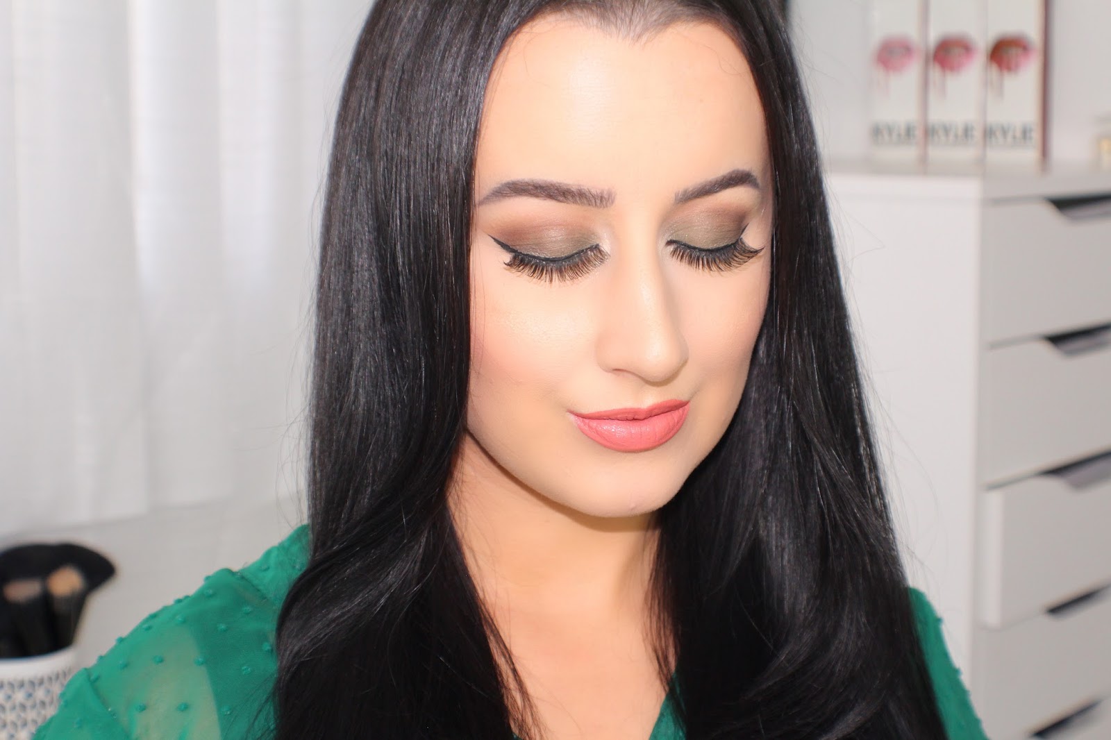 Boyfriend Does My Voice Over Fall Olive Green Makeup Tutorial